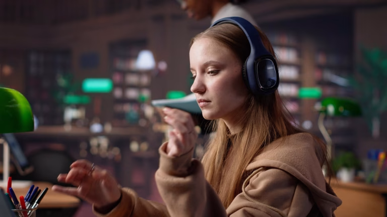 The Rise of AI Voice Agents in Modern Customer Experience